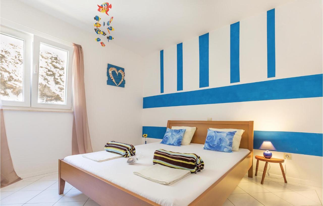 2 Bedroom Beautiful Apartment In 马卡尔斯卡 外观 照片